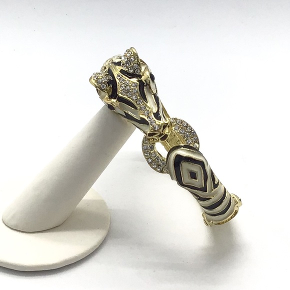 Zebra Bracelet - Picture 4 of 6